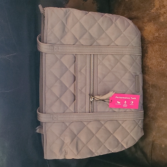 Vera Bradley Tote - Picture 1 of 1